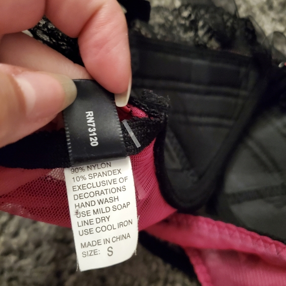 Frederick's of Hollywood Bra - Picture 7 of 7